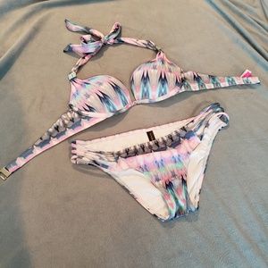 Super cute like new VS bikini xs/32A